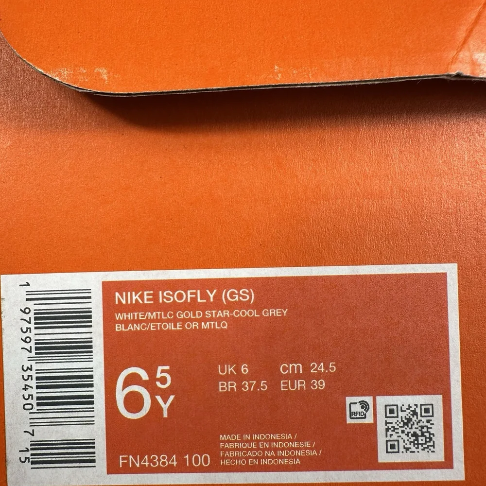 Nike ISOFLY GS Youth Basketball Hoop Shoes White Gold Youth Size 6.5